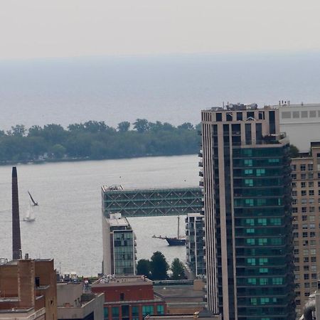 Apartment/2Bedrooms/2 Full Bathrooms/Free Parking Toronto Exteriér fotografie