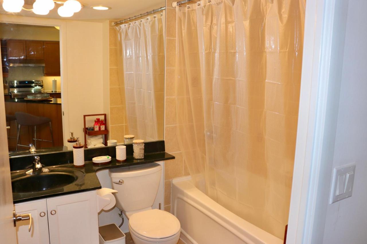 Apartment/2Bedrooms/2 Full Bathrooms/Free Parking Toronto Exteriér fotografie