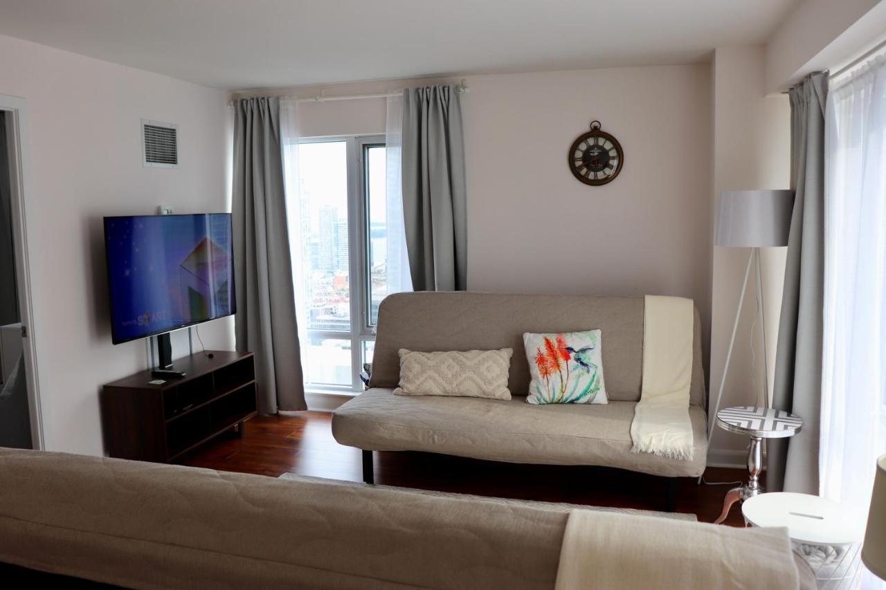 Apartment/2Bedrooms/2 Full Bathrooms/Free Parking Toronto Exteriér fotografie